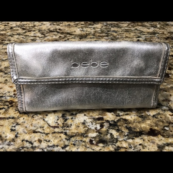 New Item! Bebe stonewashed Silver metallic wallet - Picture 2 of 4